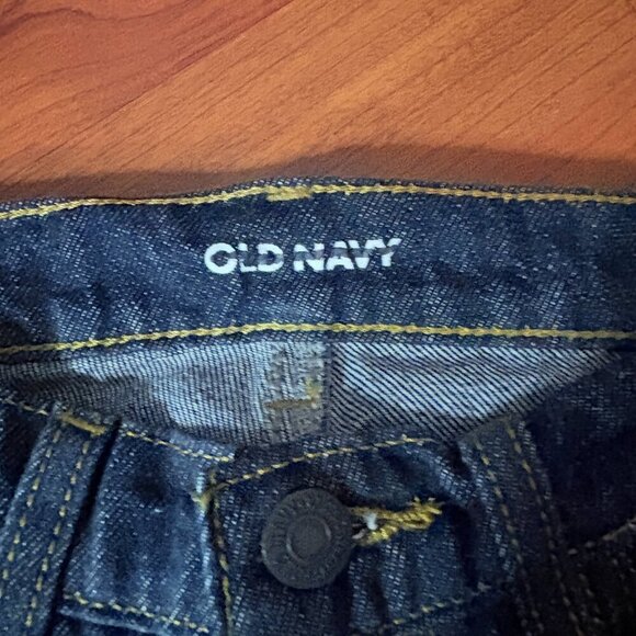 Old Navy High-Waisted Skinny Stretch Frayed - Picture 3 of 8